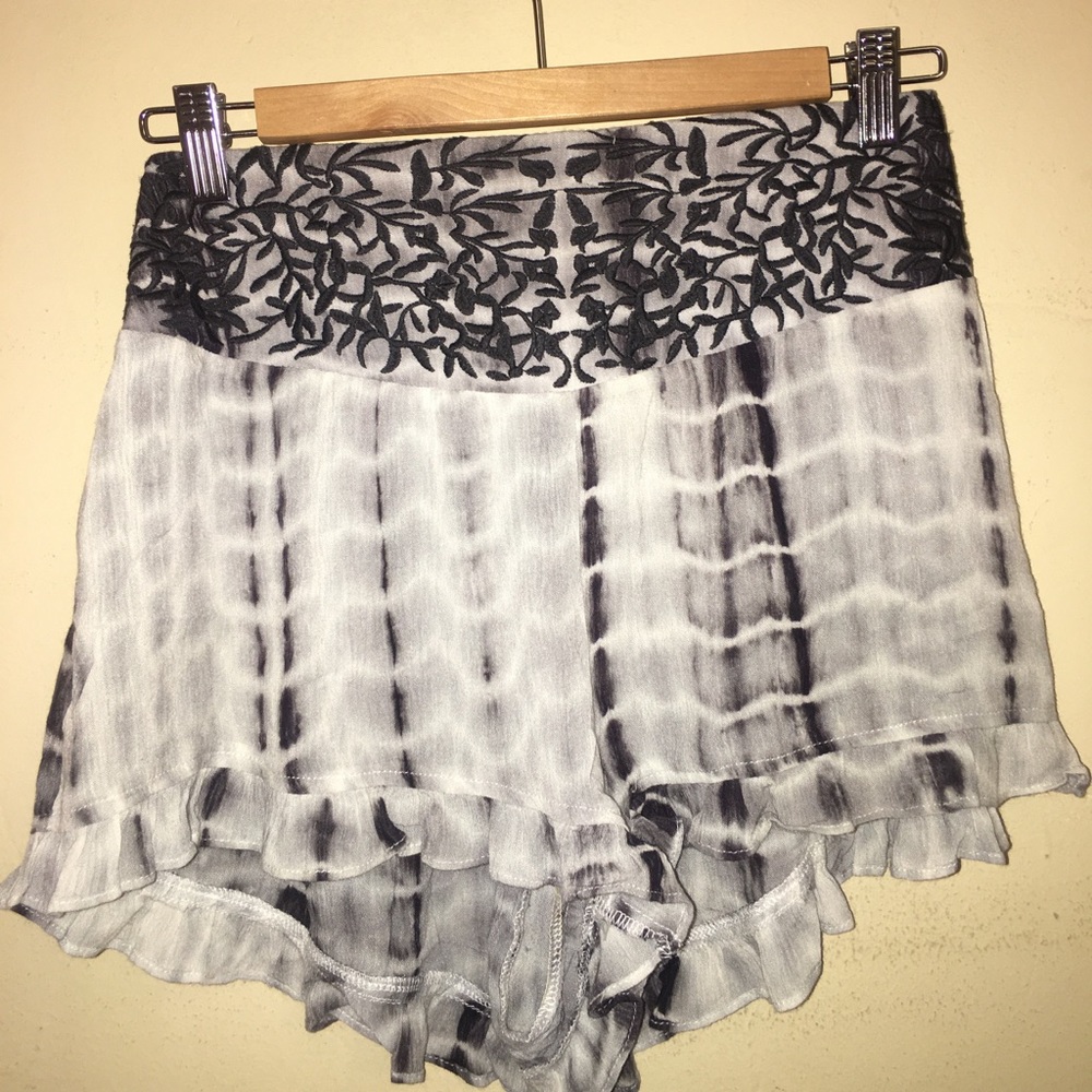 Design lab flow shorts